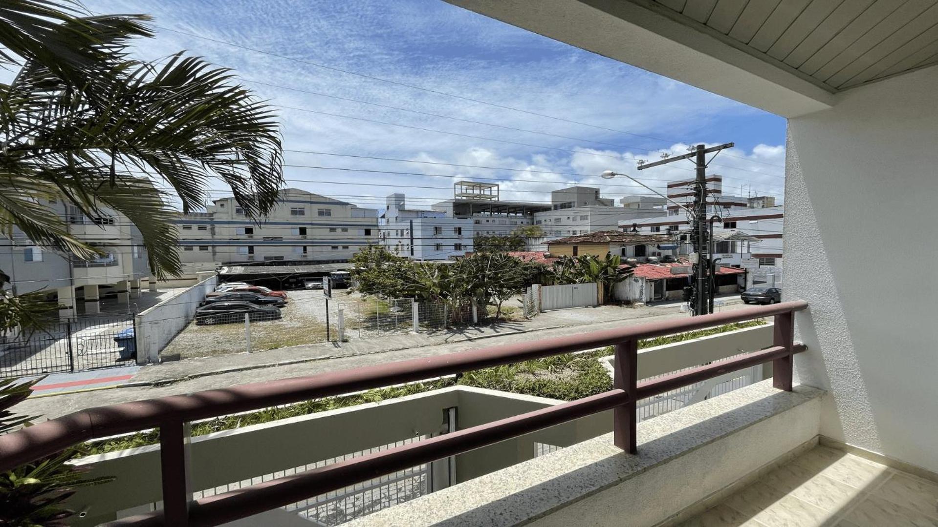Apartamento Apto Charmoso A 5 Minutos Da Praia De Canas #cva12